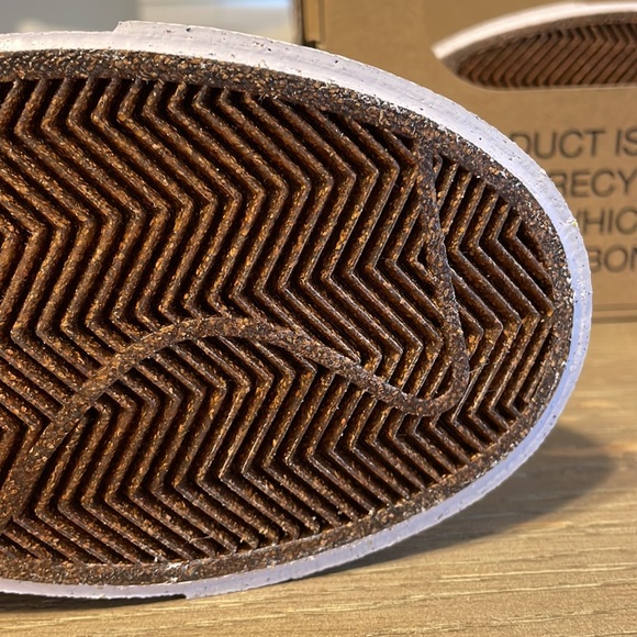 Never Worn! Women’s Blazer Mid ‘77 SE, Goat verified! - Picture 3 of 11